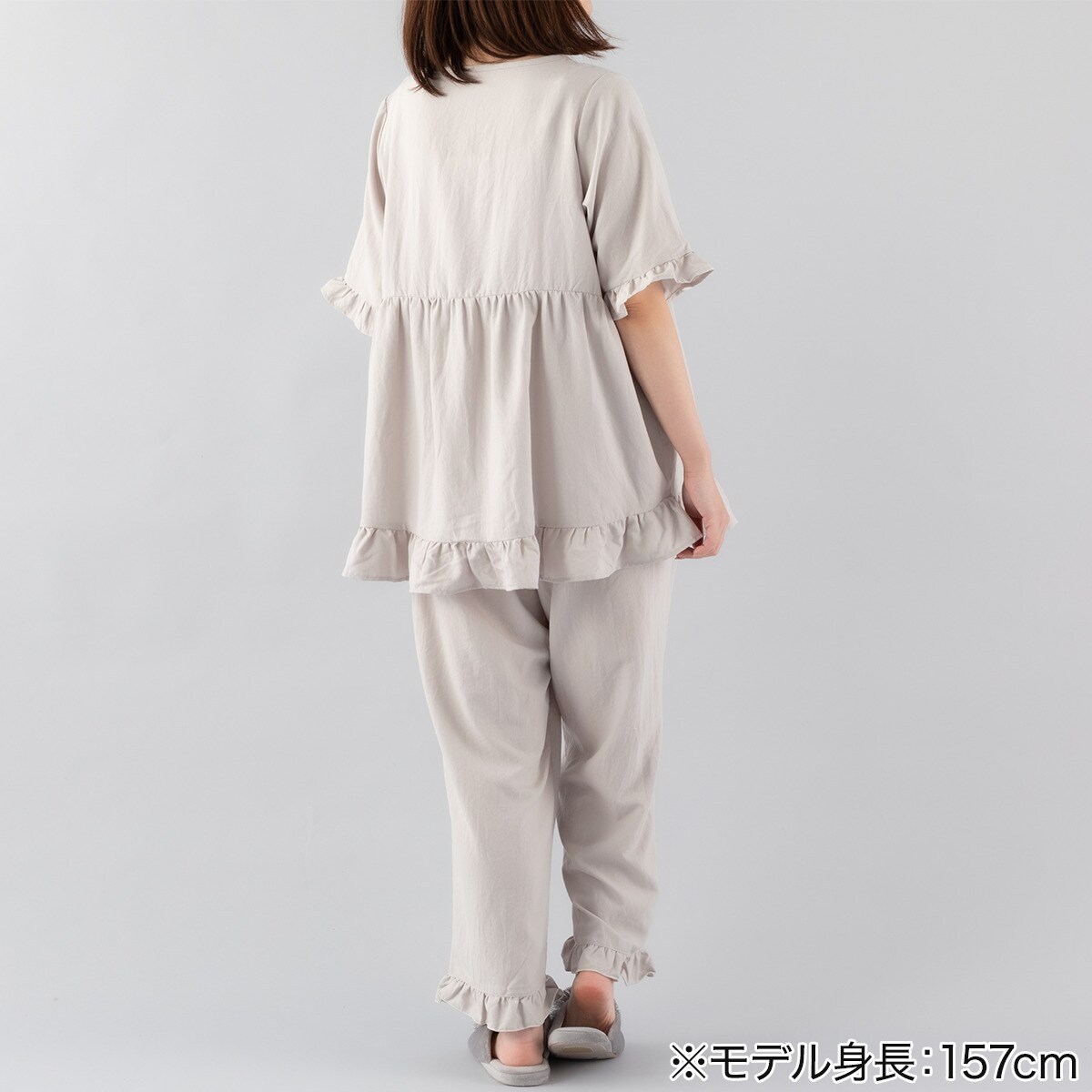 【デコホーム商品】フリルパジャマセット（N301GYBE M-L）