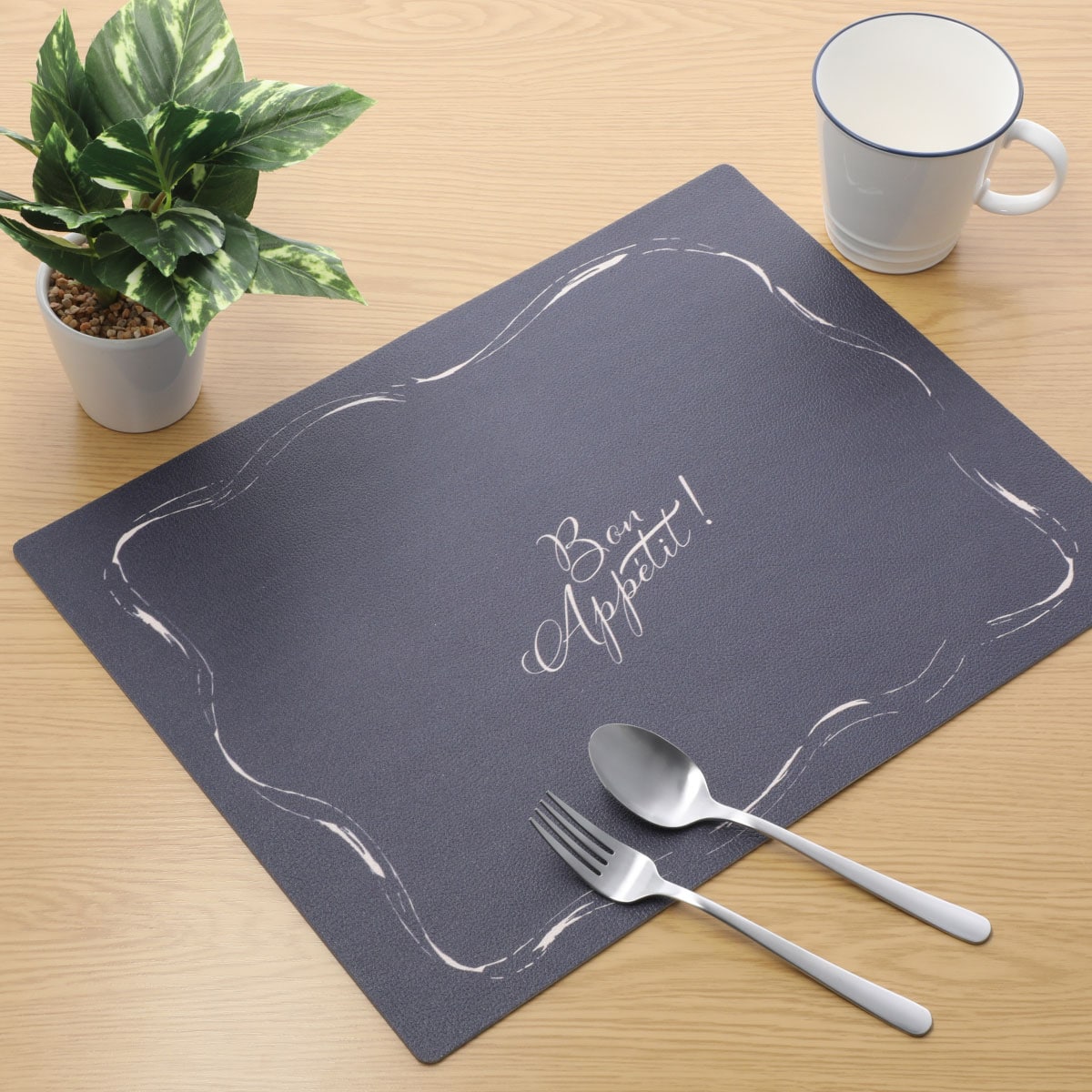 デコホーム商品 Pvcランチョンマット Wgレタード 通販 ニトリネット 公式 家具 インテリア通販 デコホーム商品 Pvcランチョンマット Wgレタード 通販 ニトリネット 公式 家具 インテリア通販