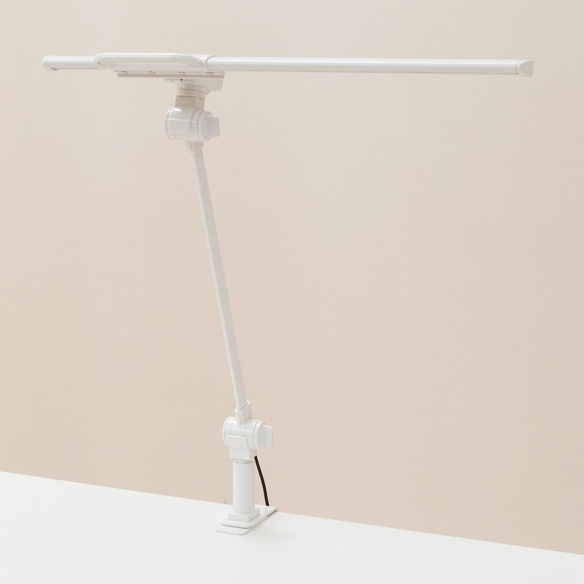 ニトリ Ledデスクライト Sam 11an Wh Led のレビュー 口コミとして参考になる投稿3枚 Roomclip ルームクリップ ニトリ Ledデスクライト Sam 11an Wh Led のレビュー 口コミとして参考になる投稿3枚 Roomclip ルームクリップ
