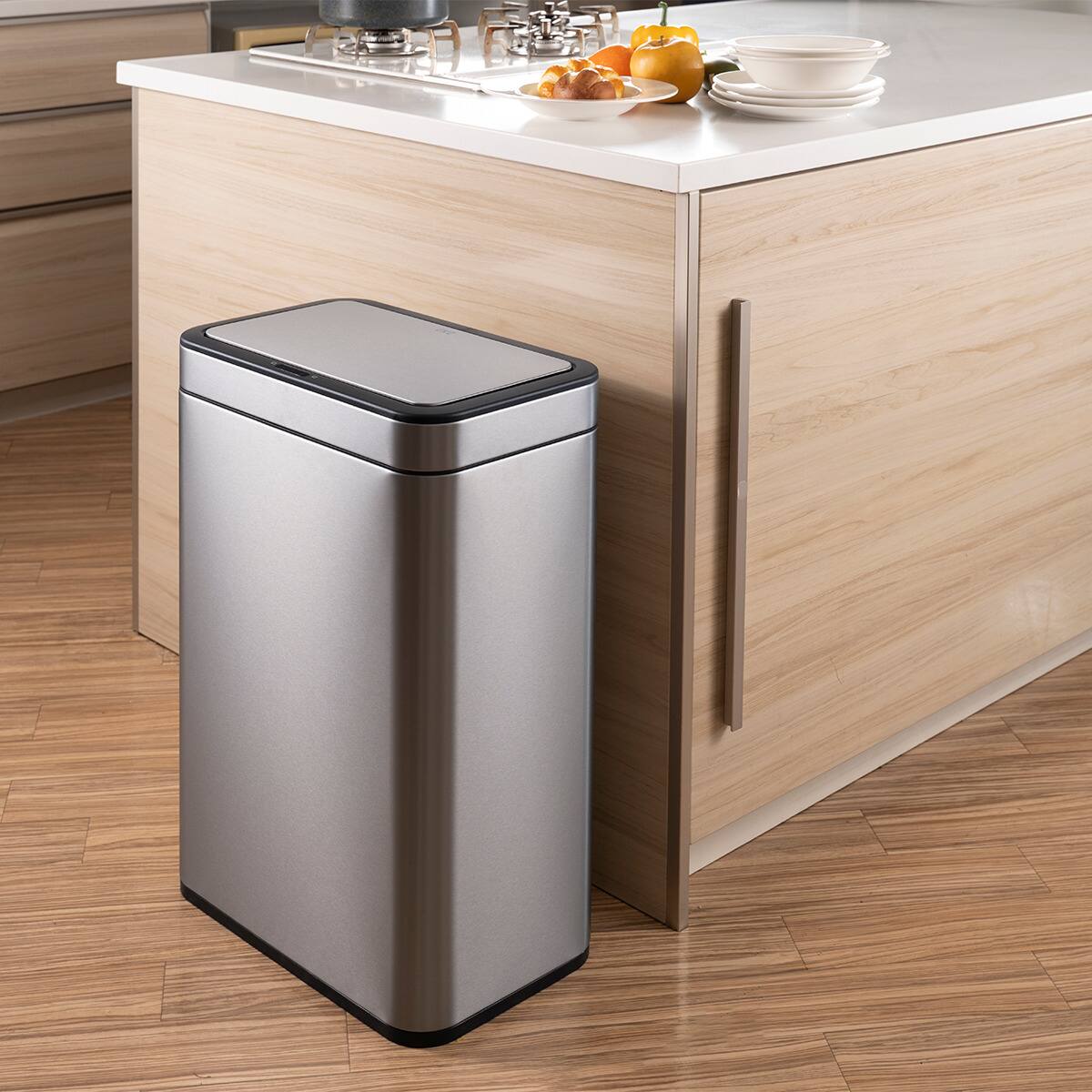 オールステンレス センサー式開閉ゴミ箱(50L 9568 シルバー) | ニトリ