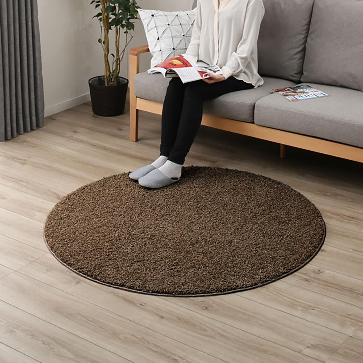 ダニよけ・抗菌防臭・防炎カーペット(エアープラスBR 130cmR) | ニトリ