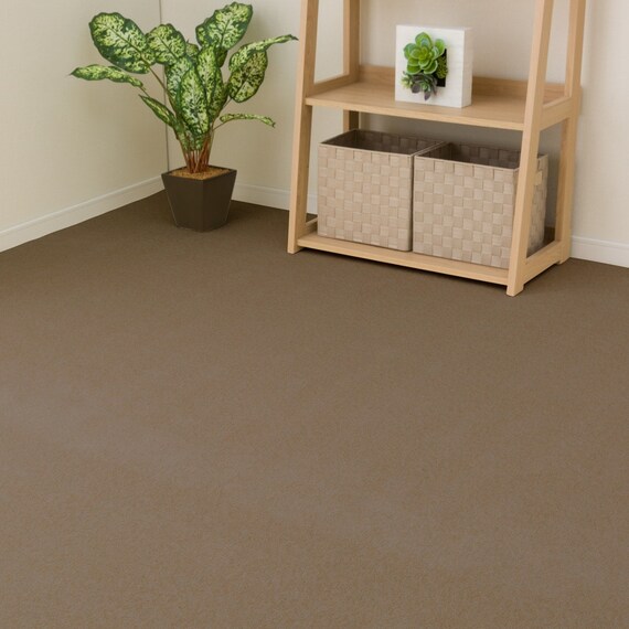 オーダーカットカーペット(200X200 BR YDCP01 カットロック加工) 1枚目画像