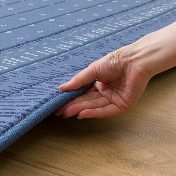 15mmウレタン入り接触冷感ラグ(NクールSPタイル 185X240 MX21) 14枚目画像