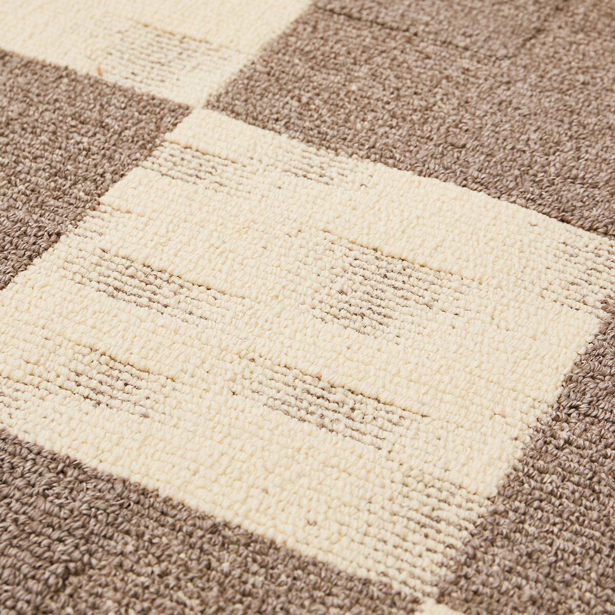 はっ水加工で汚れに強い多機能日本製ラグ GY 185x240 | ニトリネット