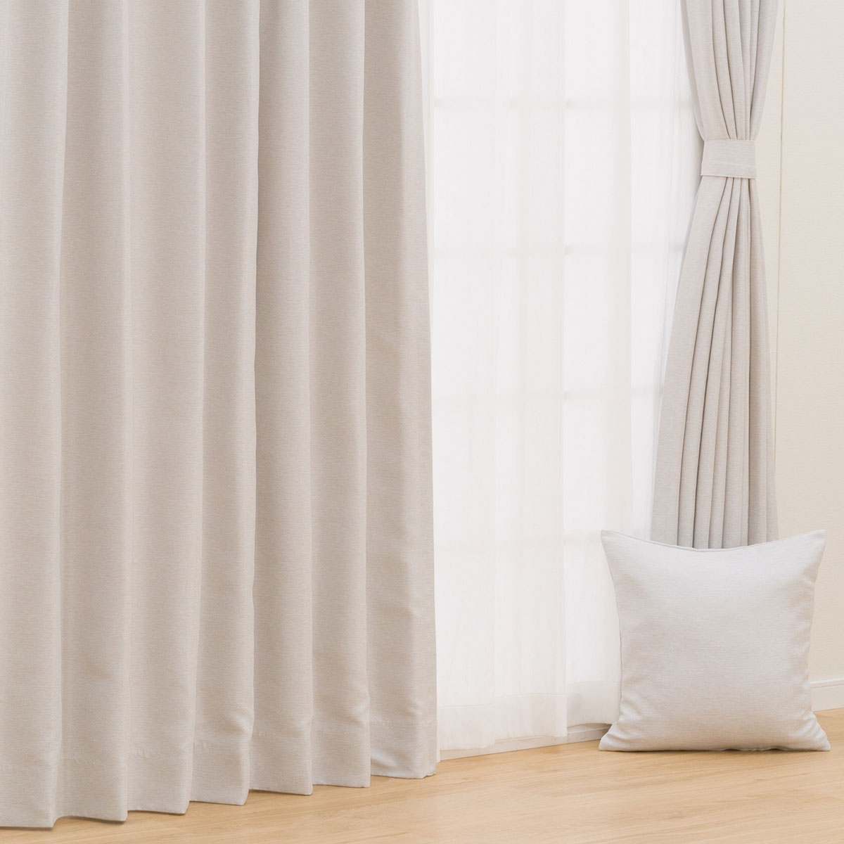 遮光3級オーダーカーテン ウーノ アイボリー フラット(幅-135/丈