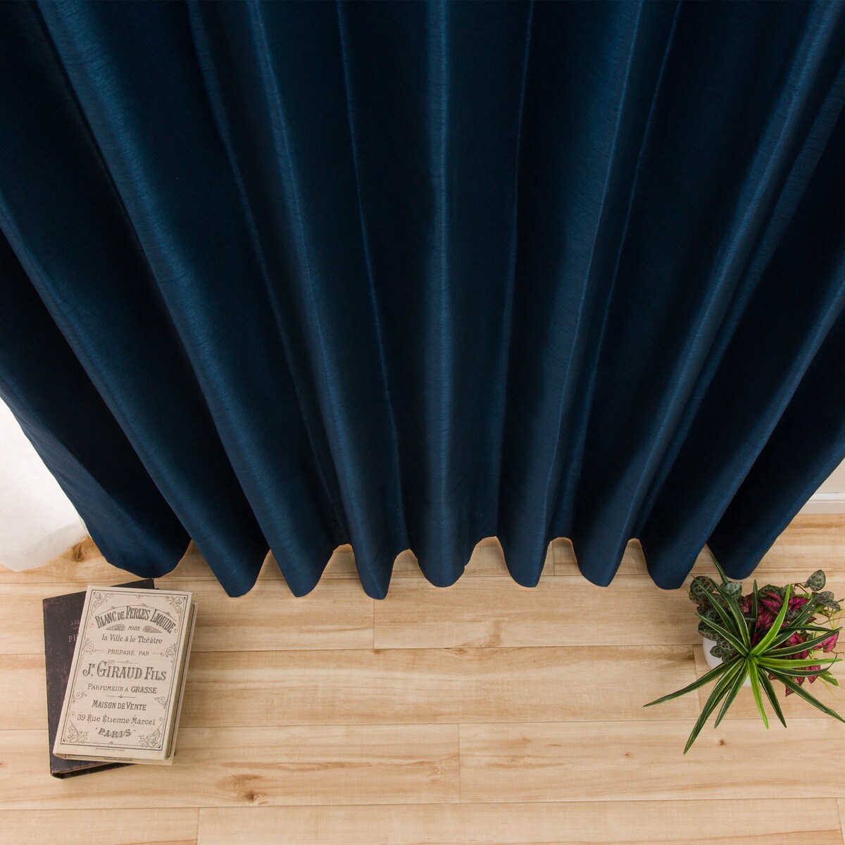 にに様：リピーター割 UV99％カット・保温・遮熱・遮像・156サイズレースカーテン(UV99104