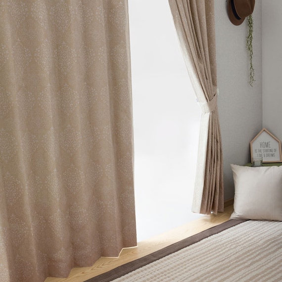 遮光1級・遮熱・遮音カーテン(ダマスク ベージュ 100X110X2) 2枚目画像