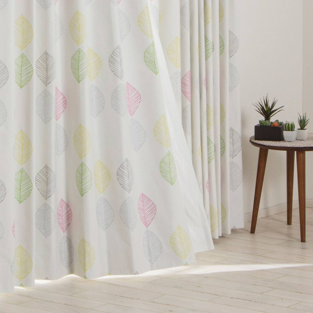 ハトメスタイルカーテン ピュアリーフ(幅30-135/丈40-140cm) | ニトリ