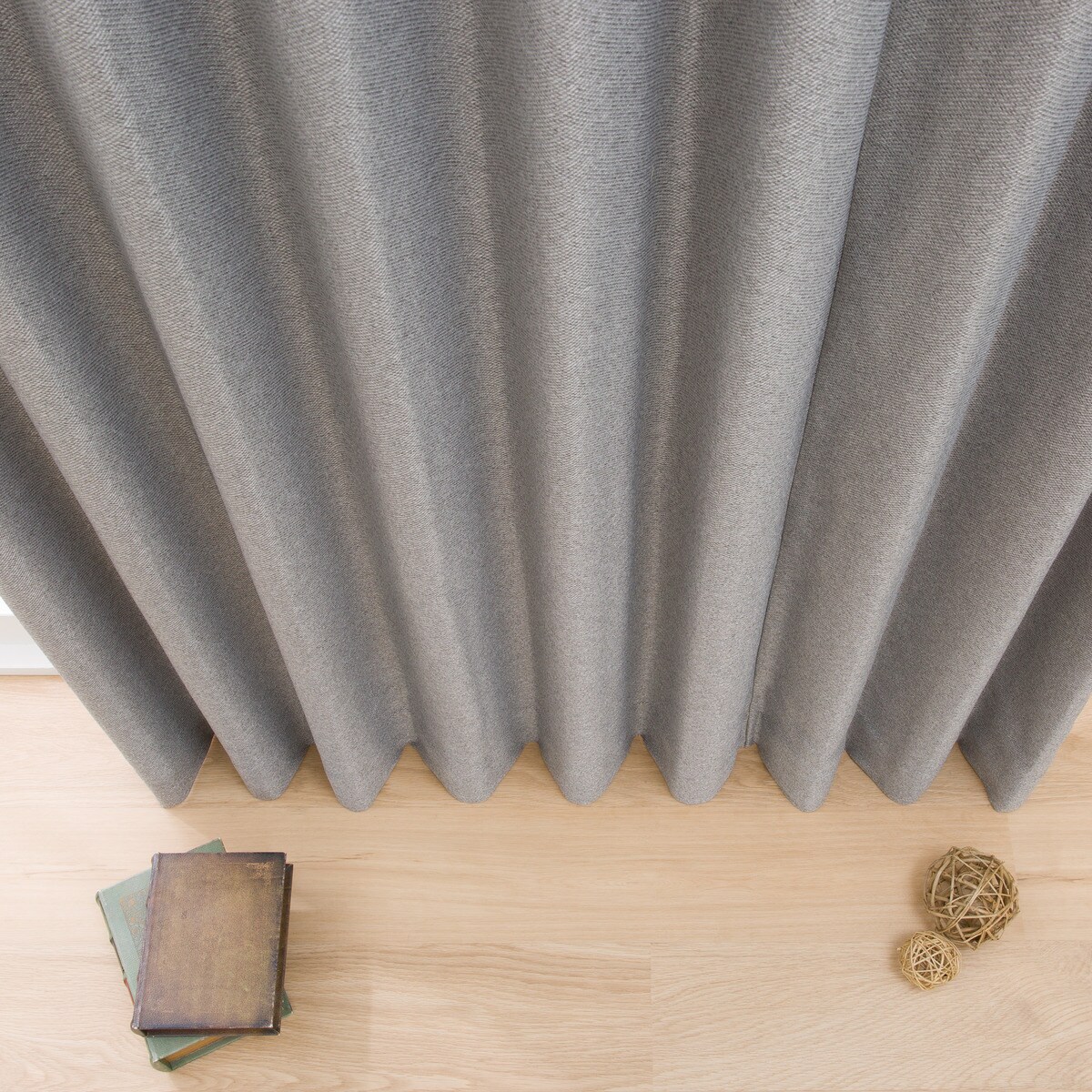 防炎裏地付きオーダーカーテン ユーキア ライトグレー 2倍ヒダ(幅-100