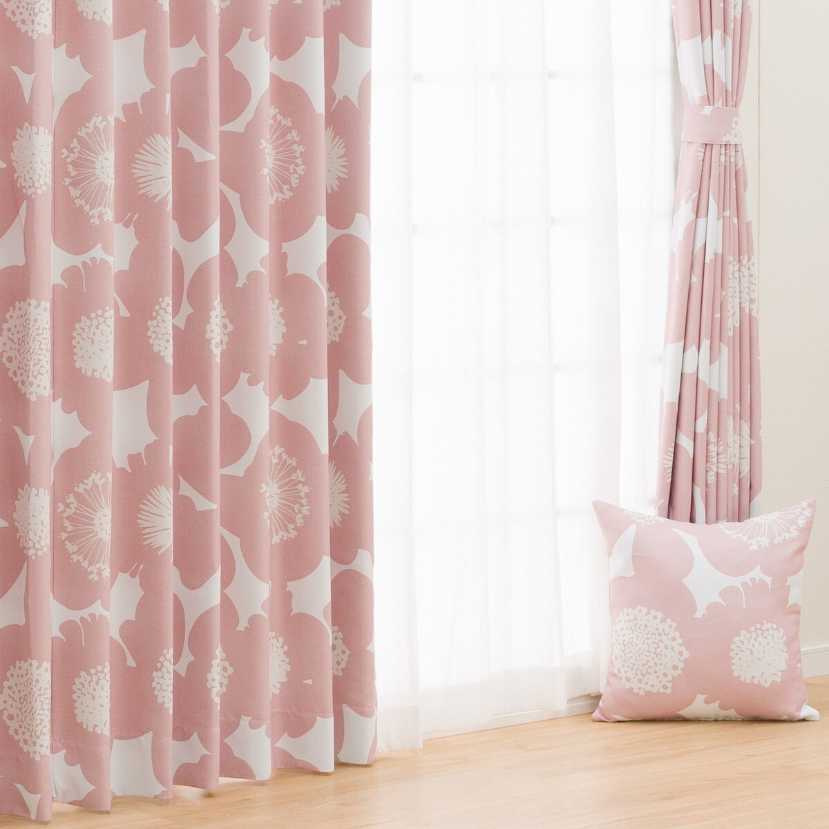 カフェカーテン 2枚セット ニトリ マリアナ2 タッセル付き カフェカーテン 2枚セット ニトリ マリアナ2 タッセル付き