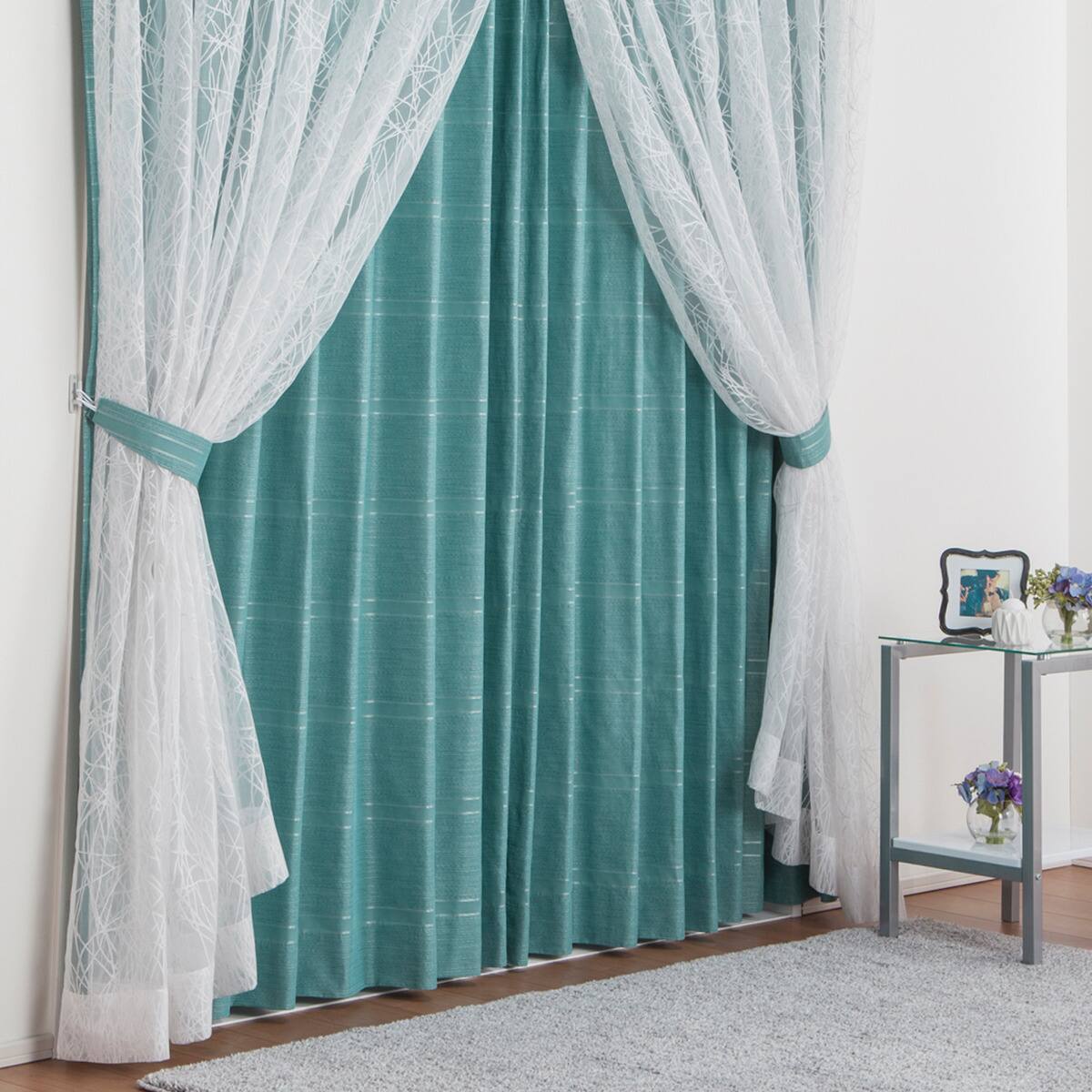 防炎裏地付きオーダーカーテン タンガニー ターコイズブルー 2倍ヒダ