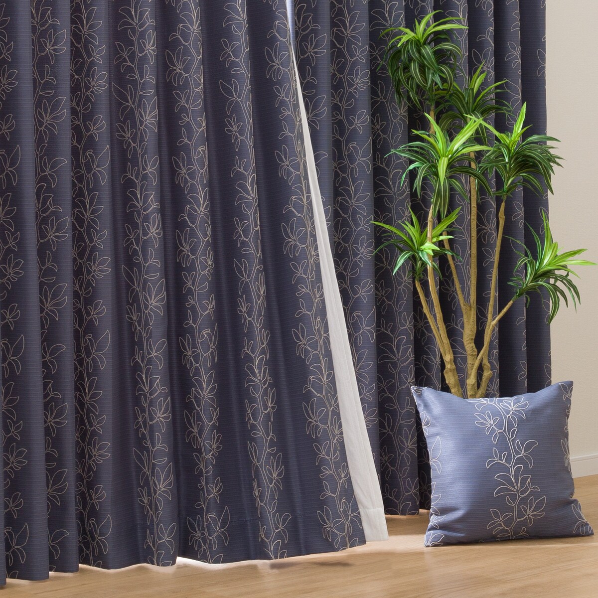 NITORI ダークブルー オーダーカーテン