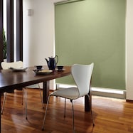 オーダーロールスクリーン マイルド遮光(AMS-09)