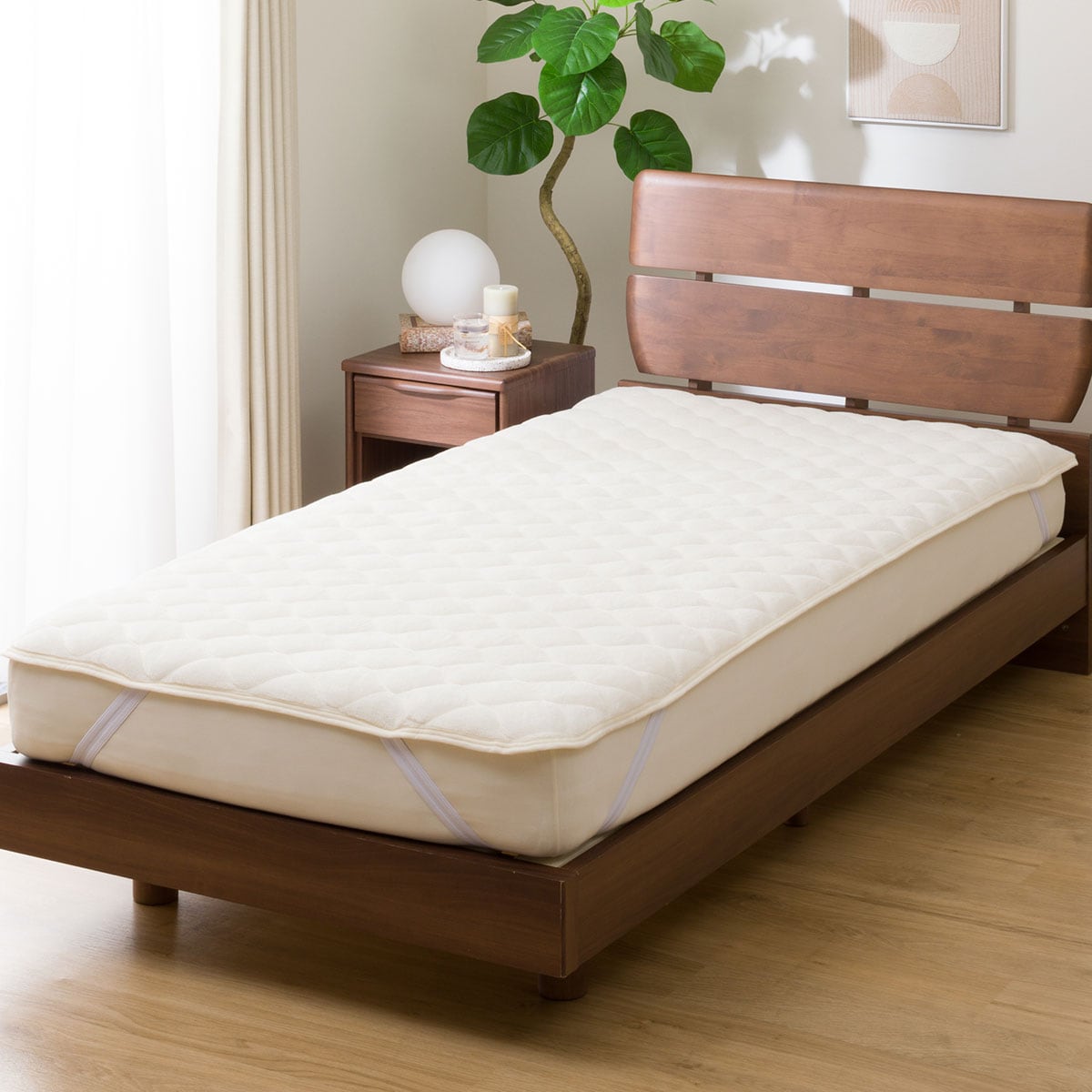 ゴムバンド付き 敷きパッド ダブル(ヤワラカタッチIV D A2301