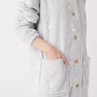 すっぽり収納 フード付き着る毛布 ミドル丈(NウォームSP スター) 9枚目画像