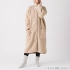 すっぽり収納 着る毛布 ミドル丈(Nウォーム ボア BE) 4枚目画像