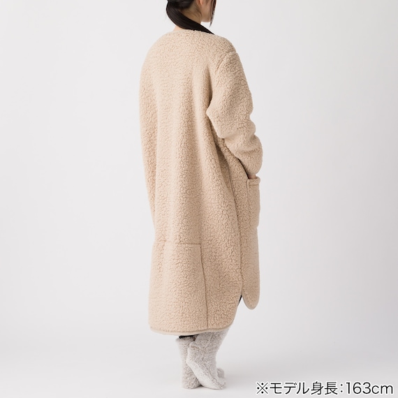 すっぽり収納 着る毛布 ミドル丈(Nウォーム ボア BE) 7枚目画像