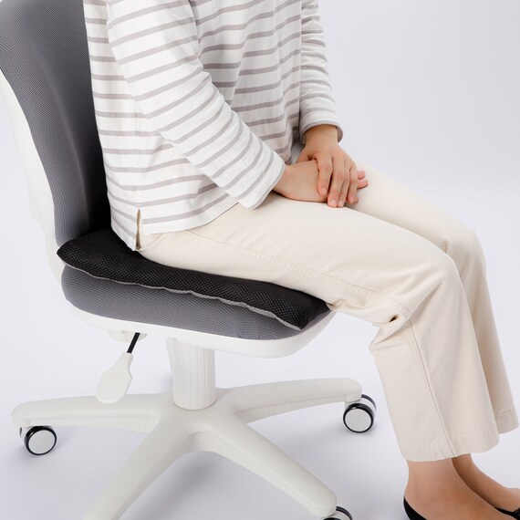 ポケットコイル内蔵シートクッション(Nコイル BK) 4枚目画像