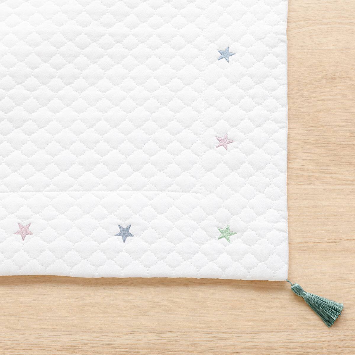刺繍入りキルティングラグ(IB001 130x180) | ニトリネット【公式