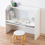 棚にもなるキッズデスク(セルフル)