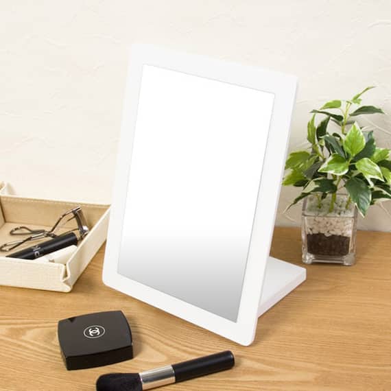 【角度調整自由】卓上ミラー ララ(WH) 1枚目画像