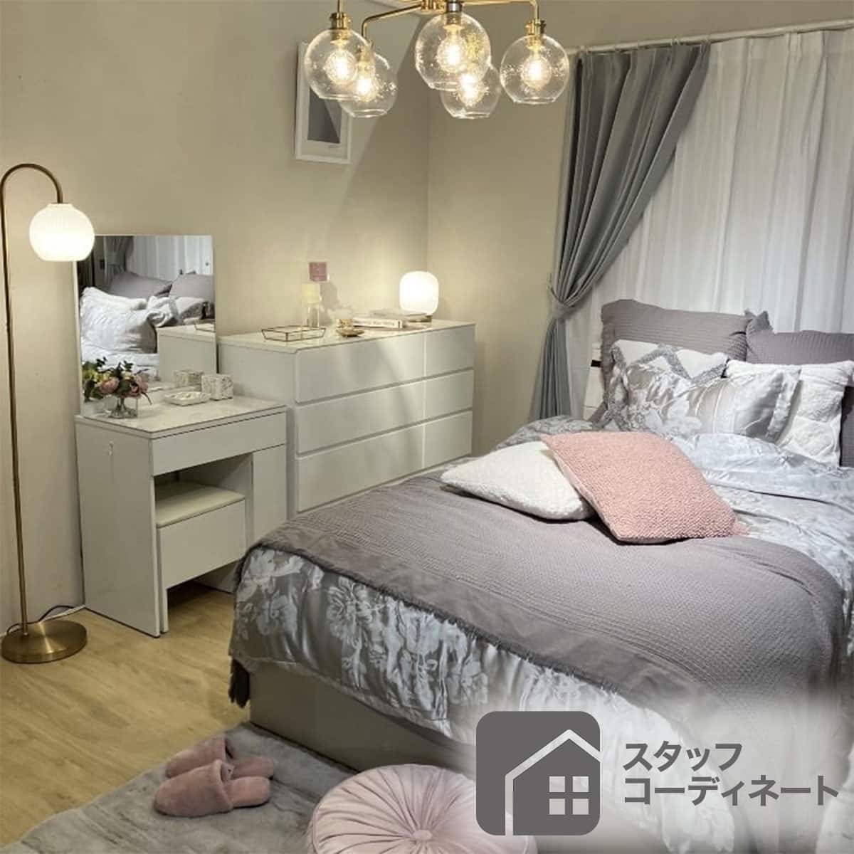 ガラスペンダントライト 5灯 ANV ゴールド (Living in Comfort