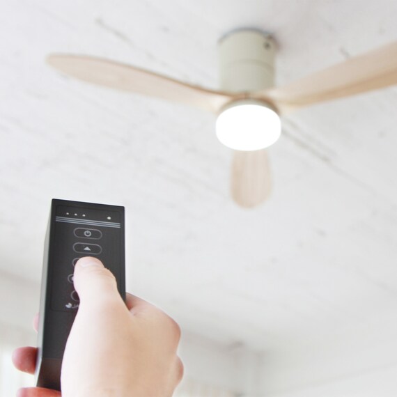 Modern Collection LED シーリングファン REAL wood blades(電球色 ホワイト) 10枚目画像