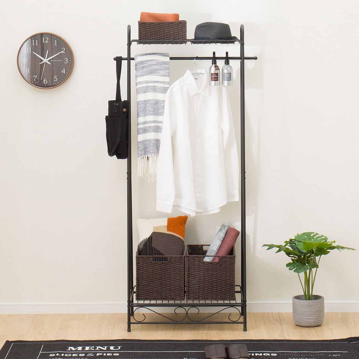 A型ハンガーラック チェルシー Hr ブラック 通販 ニトリネット 公式 家具 インテリア通販 A型ハンガーラック チェルシー Hr ブラック 通販 ニトリネット 公式 家具 インテリア通販