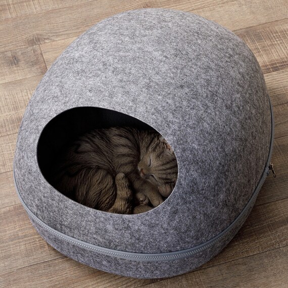 ペットベッド(フェルト ねぐら ドーム L) 1枚目画像