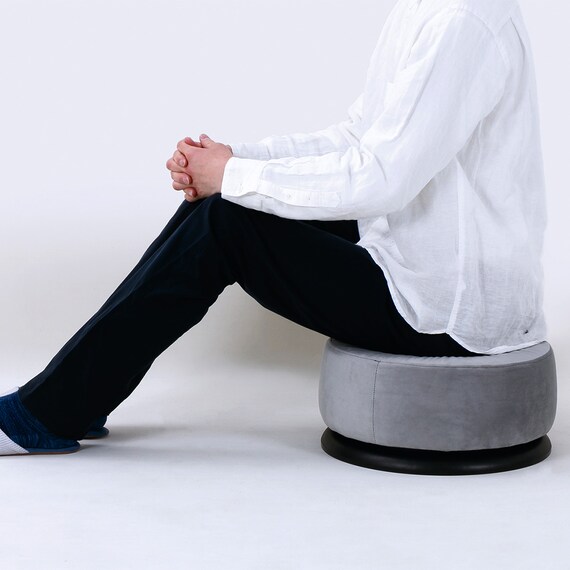 ポケットコイル入り回転クッション(グレー) 2枚目画像