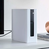 重ねられるスリム蓋付ルーター収納ケース(ホワイト)