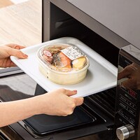 電子レンジ対応 すべらないトレー(ノンスリップトレー 幅33cm ホワイト)