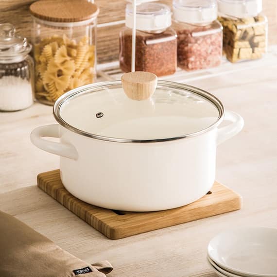 IH・ガス火 ホーロー両手鍋(20cm ホワイト MOREISH) 1枚目画像