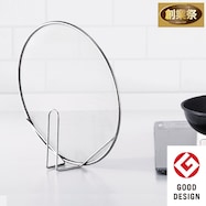 立てられるオイルスクリーン