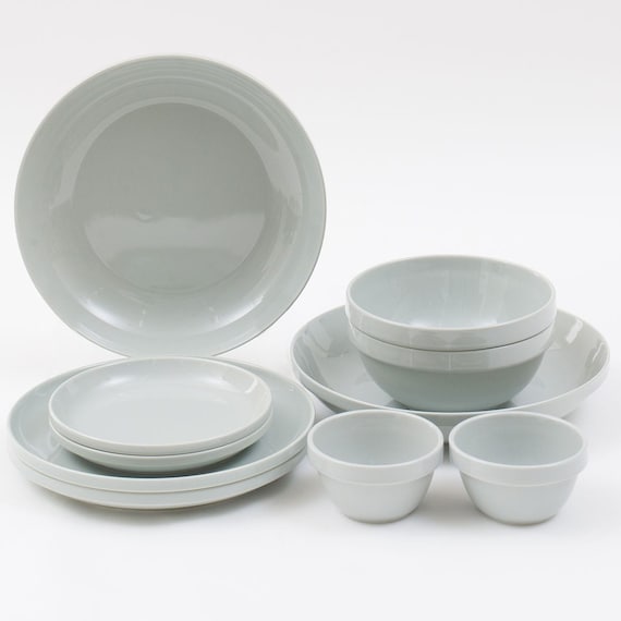 綺麗にスタッキングできるお皿 DAY Valueシリーズ ライトグレー色5種10点セット 1枚目画像