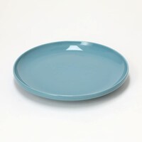 綺麗にスタッキングできるお皿 18cm(DAY Value ミドルターコイズブルー)
