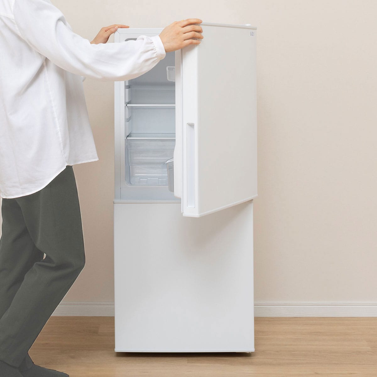 L 直冷式2ドア冷蔵庫 Nグラシア WH リサイクル回収有り通販
