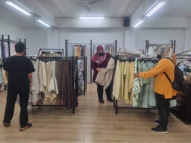 商品や生地として再利用