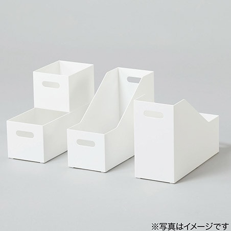 一緒にご紹介したいのが、洗面下収納専用に考えられたこちらの商品。伸縮フリーラッククラネと同じシリーズなので色が統一でき、見た目もスッキリ。