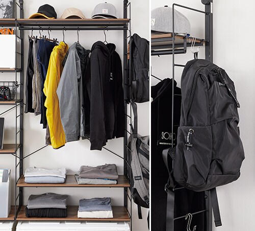 服が多くなってきても、見せる収納にしたらどこかのショップみたいに雰囲気抜群。お気に入りのキャップは並べてあれば選ぶのも簡単。サイドにS字フックをかければ鞄の収納にも困りません。