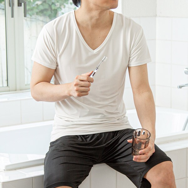 クール　Tシャツ