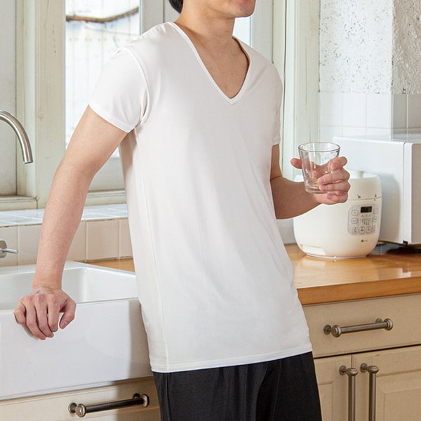 クール　Tシャツ　メッシュ