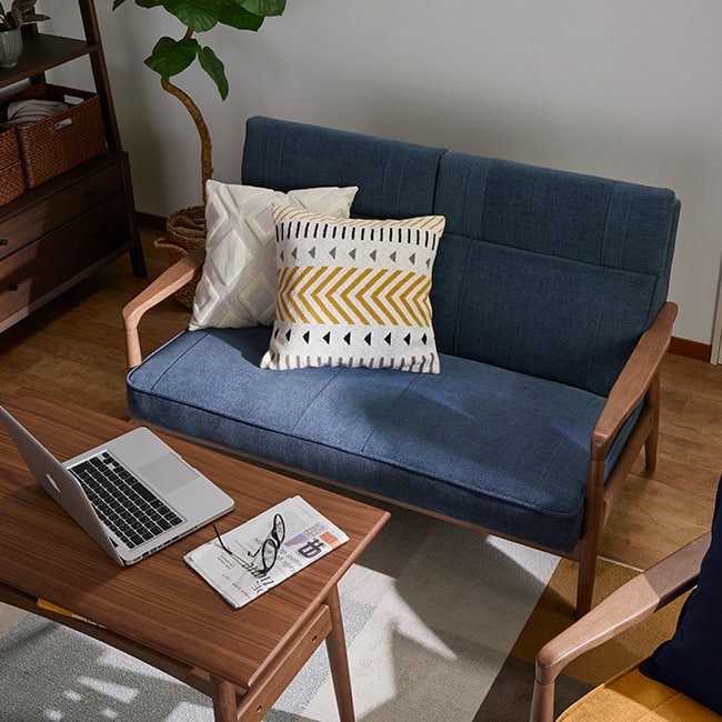 コンパクト家具で住み心地ゆったり。 Living room 02