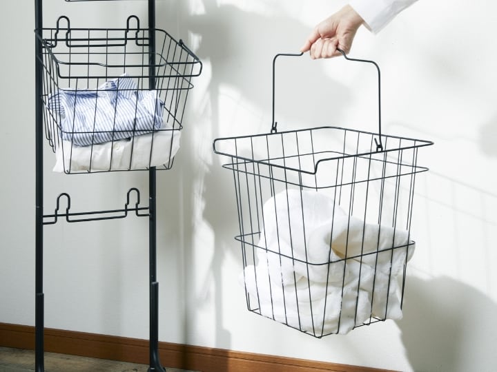カゴは取り外しができ持ち手もついているので、そのまま洗濯カゴとして使用できます