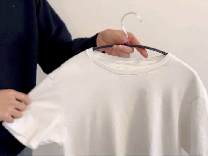 肩のラインに丸みがあり服が型くずれしにくく重宝しています！ 