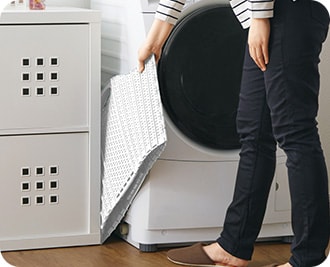 折りたためるランドリーバスケット