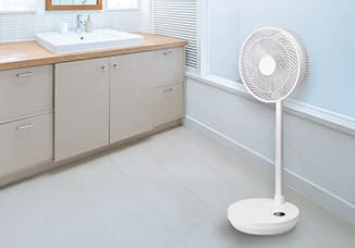 洗面所で