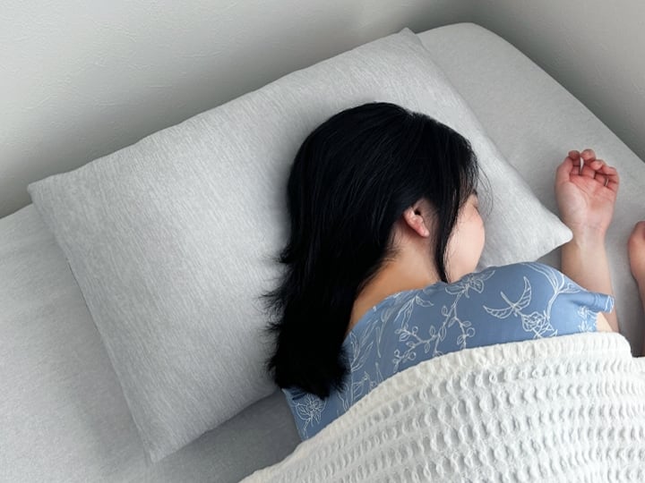 蒸れによる熱を逃がすことで寝苦しさを軽減
